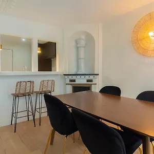 D'architecte Au Coeur De 9 , Paris France